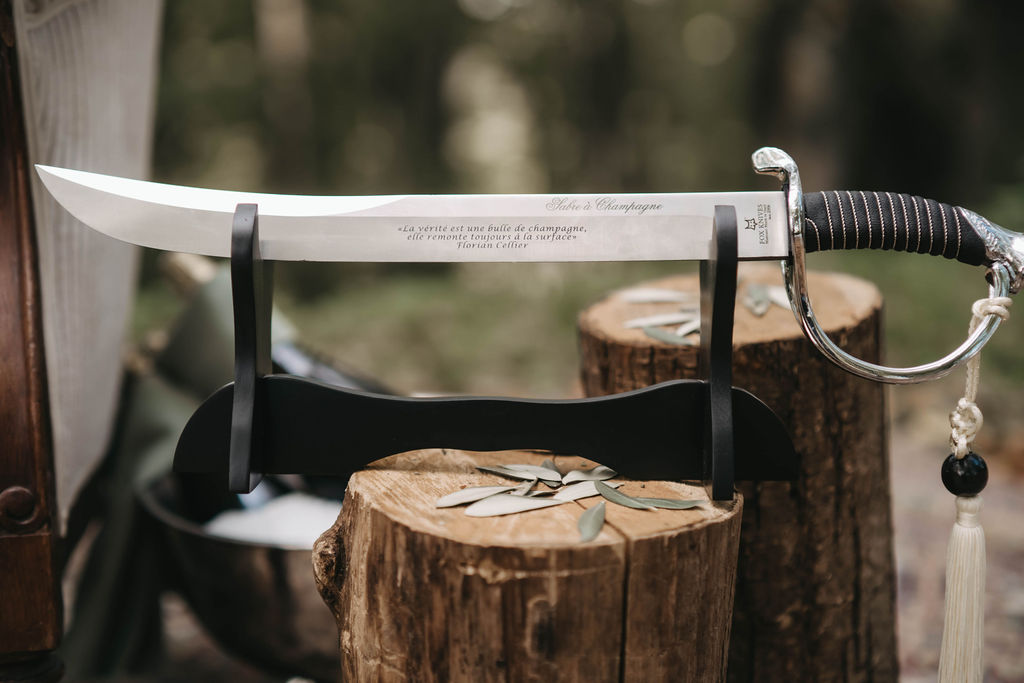 sabre champagne mariage